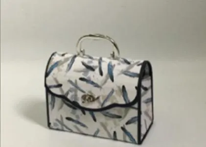 картинка Сумка с крышкой подарочная 334560 23x14x15см ; Китай от магазина Флоранж