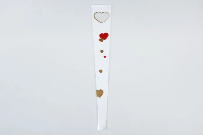 картинка Пакет конус пленка с рисунком Сердца, 15х80см; Россия от магазина Флоранж