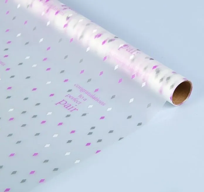 картинка Рулон пленка матовая  Ромбики, 60смх5м; Россия от магазина Флоранж