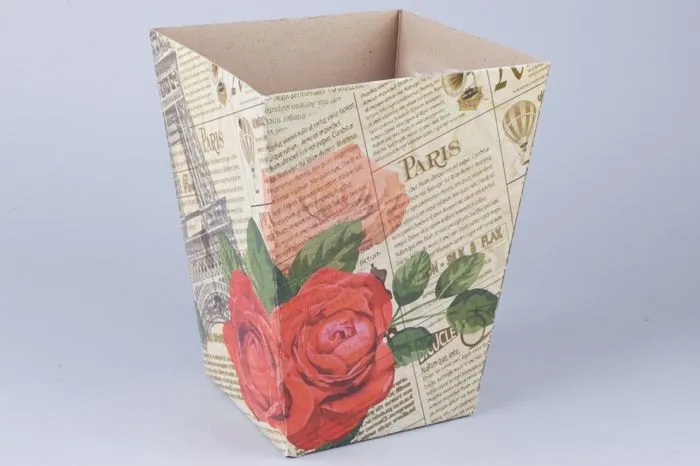картинка Сумка Плайм 69977 для цветов H220 D175/125 Газета от магазина Флоранж