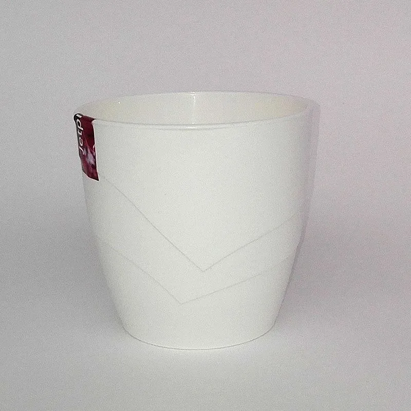 Горшок пластиковый Грация, белый, 13,5х13см, 1,2л; Россия