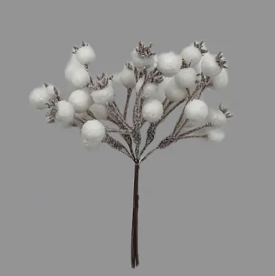 Набор веток с ягодами на вставках 5шт., H15см, белый