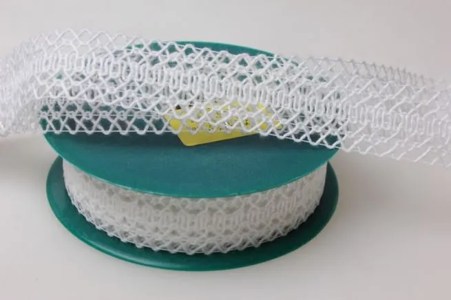 Лента кружевная, 25ммх10м; Польша