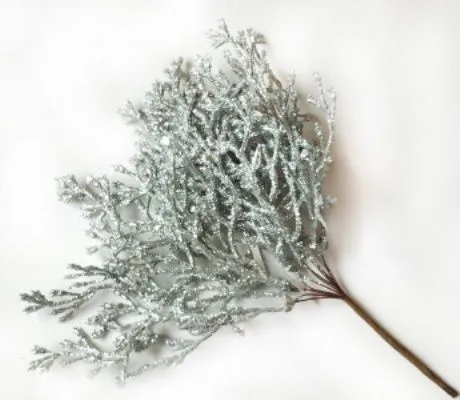 картинка Ветка Туи с глиттером на вставке, H20см, серебряный от магазина Флоранж
