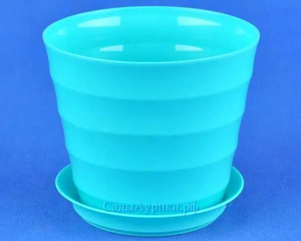Горшок пластиковый Лаура, бирюзовое, 11,5х10см, 0,7л; Россия