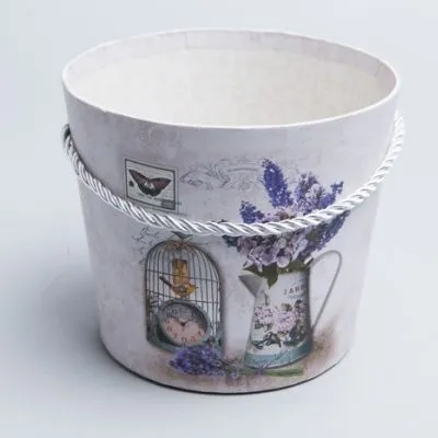 Коробка Конус лаванда на белом для цветов 85685 15x13см; Китай