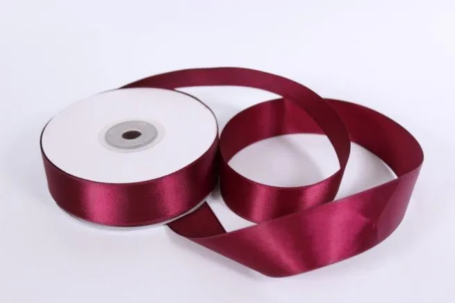 картинка Лента атласная, 25ммх25м; Россия от магазина Флоранж
