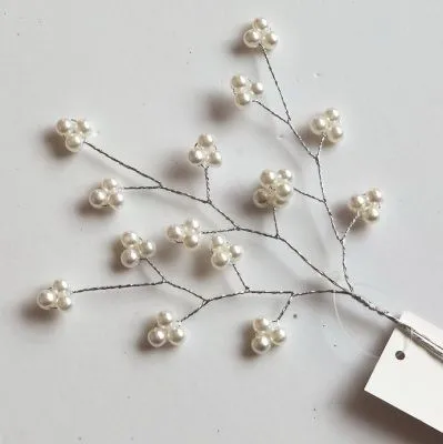 Всатвка с жемчугом, Н20 см, белый